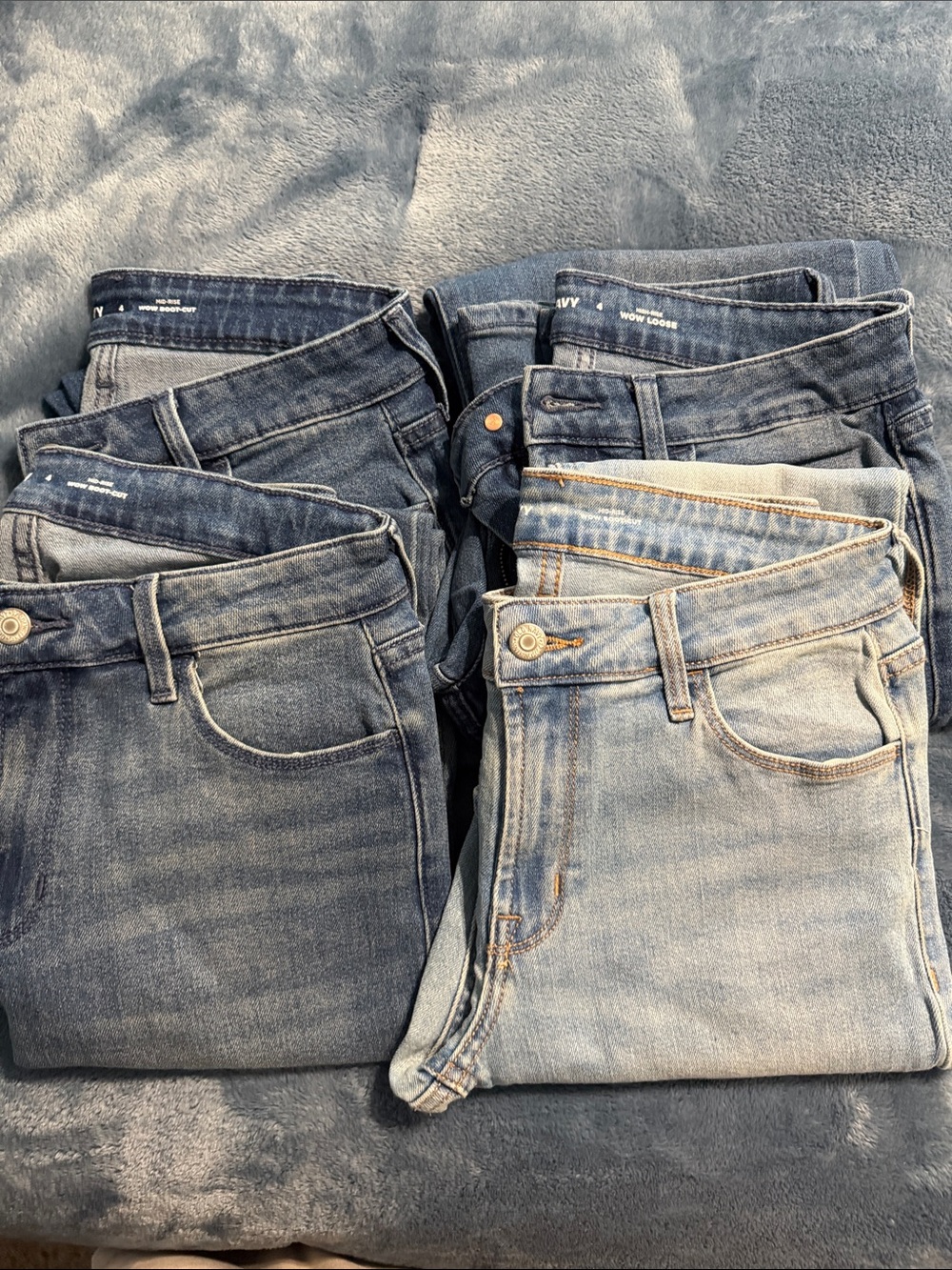 New Old Navy bundle boot cut, loose size 4